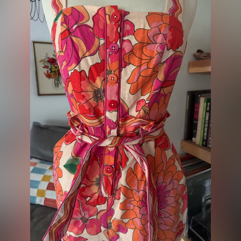 Vibrant floral House of Harlow 1960 shorts romper NWT - Picture 4 of 10